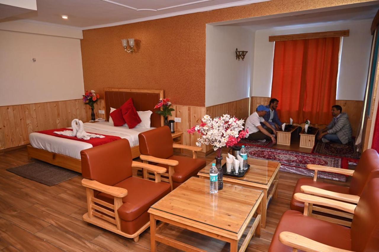Hotel Seven Hills Manali Exterior photo