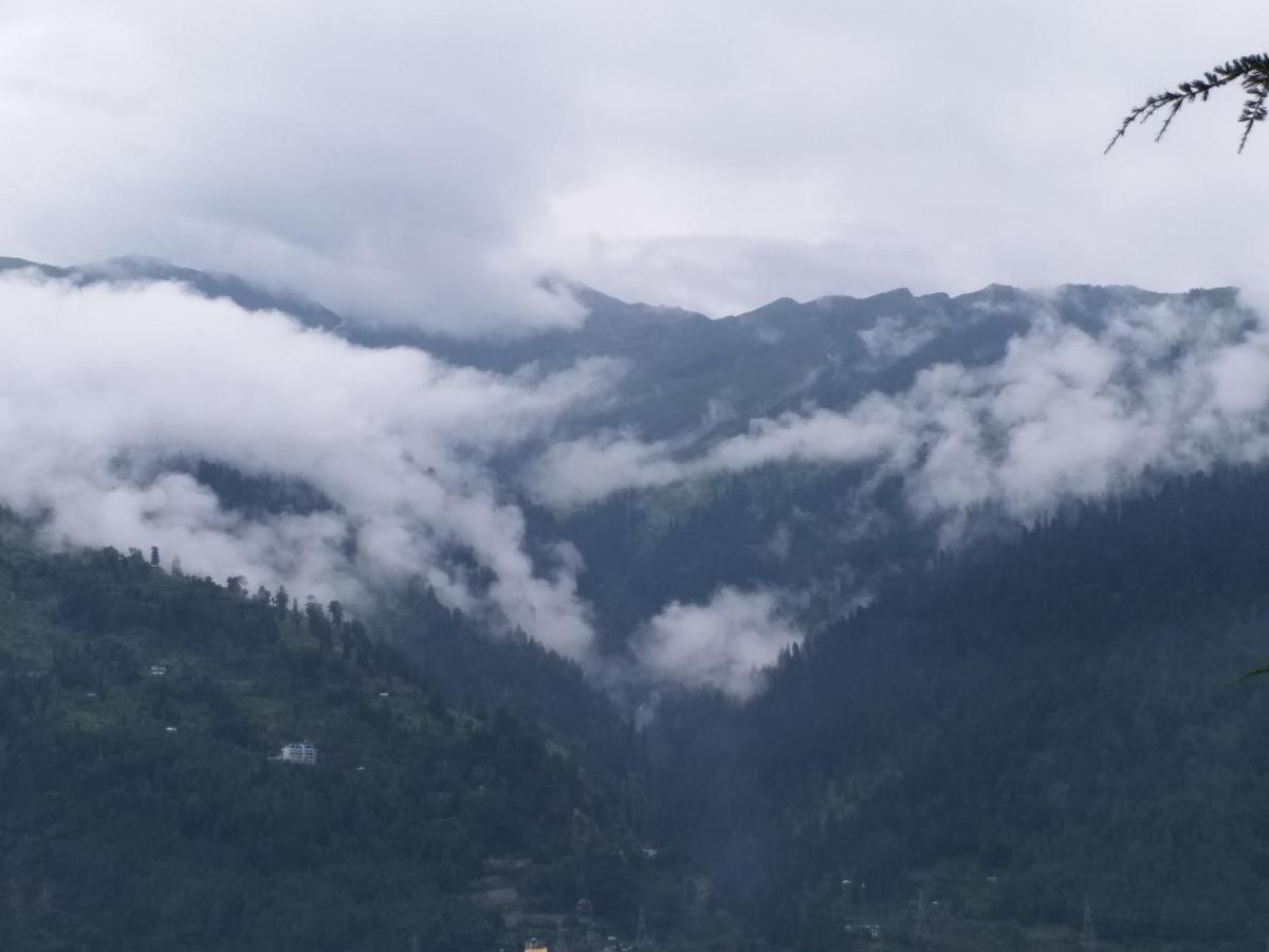 Hotel Seven Hills Manali Exterior photo